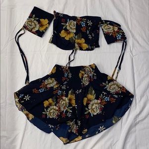 shein two set short/ skirt + off shoulder crop top